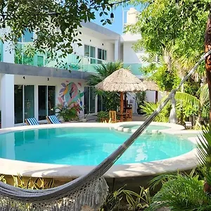 Del Carmen , Isla Holbox Mexico